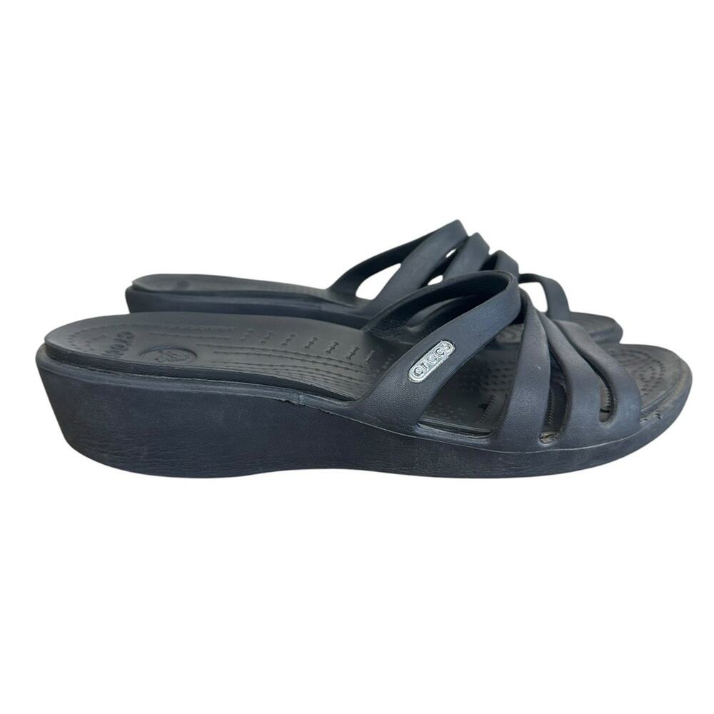 Crocs Women’s Black Rhonda Strappy Wedge Sandal Beach Comfort Travel Size 8 - Picture 3 of 7